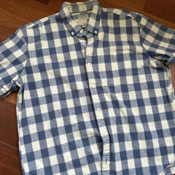 L.L. Bean Other - LL Bean Short sleeved men’s shirt
